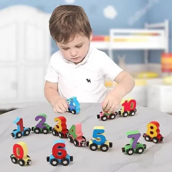 רכבת עץ חינוכית עם בלוקים מגנטיים לגיל הרך