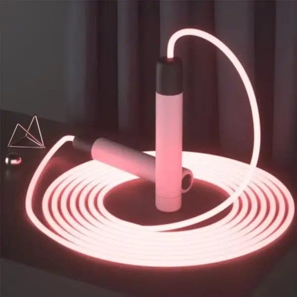 חבל דילוג זוהר מתכוונן עם תאורת LED לאימוני לילה